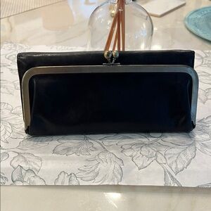 Hobo Brand wallet black vintage with kiss lock black